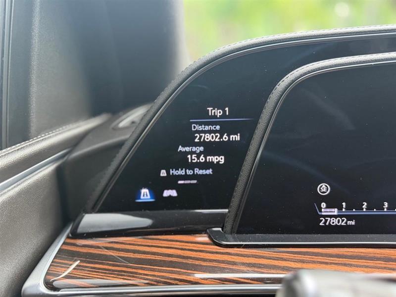 Cadillac Escalade ESV RWD 4dr Luxury 2024