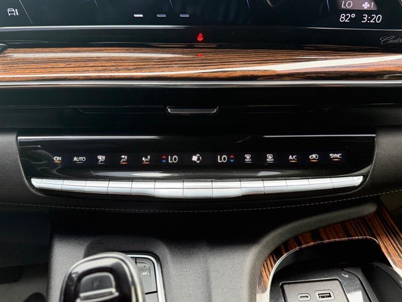 Cadillac Escalade ESV RWD 4dr Luxury 2024