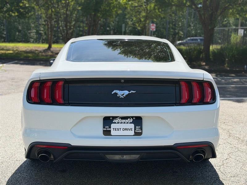 Ford Mustang EcoBoost Fastback 2018
