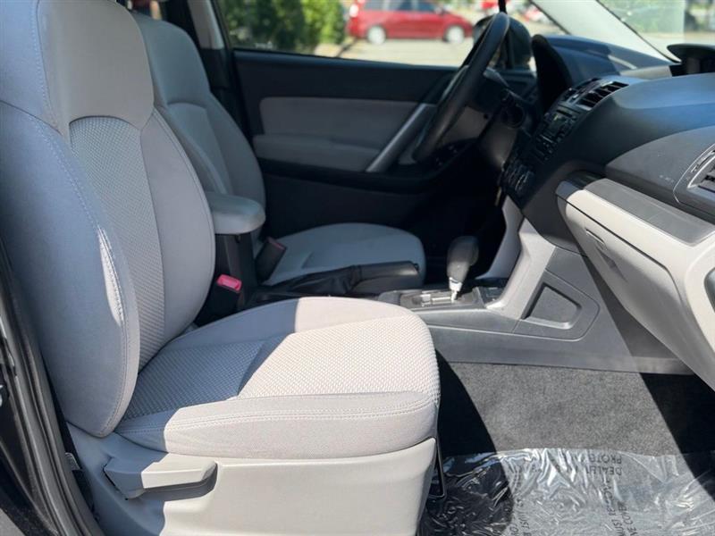 Subaru Forester 4dr CVT 2.5i Premium PZEV 2015