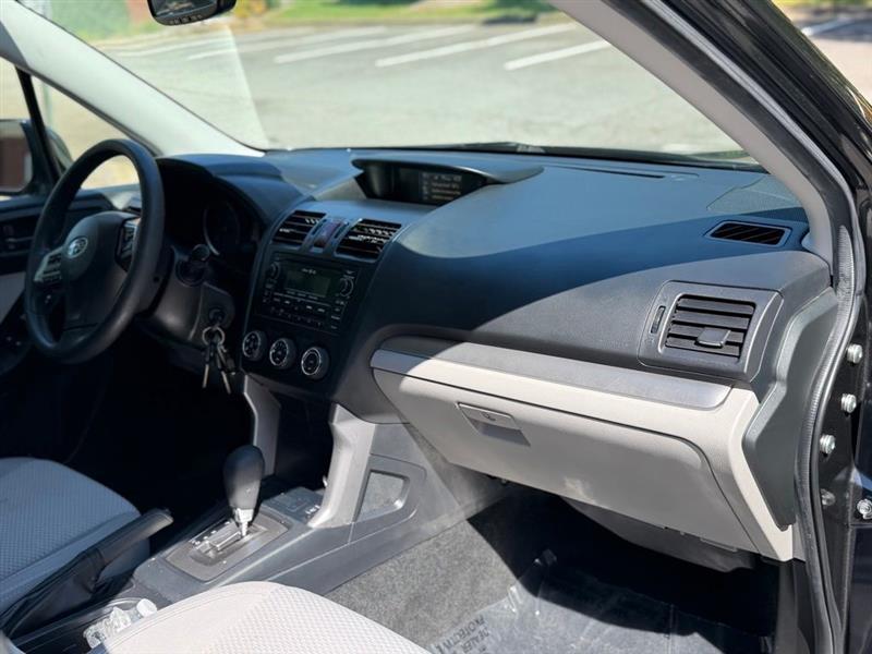 Subaru Forester 4dr CVT 2.5i Premium PZEV 2015