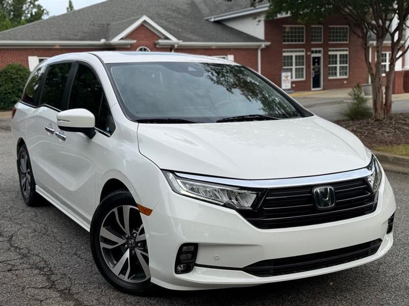 Honda Odyssey Touring Auto 2023