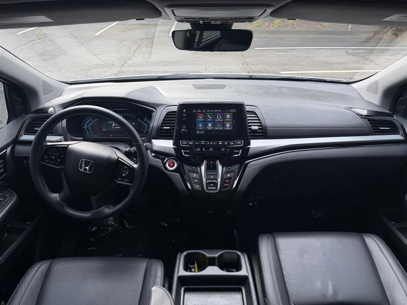 Honda Odyssey Touring Auto 2023