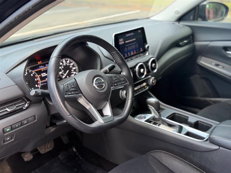 Nissan Sentra SV CVT 2020