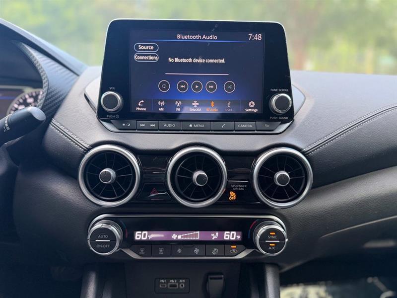 Nissan Sentra SV CVT 2020