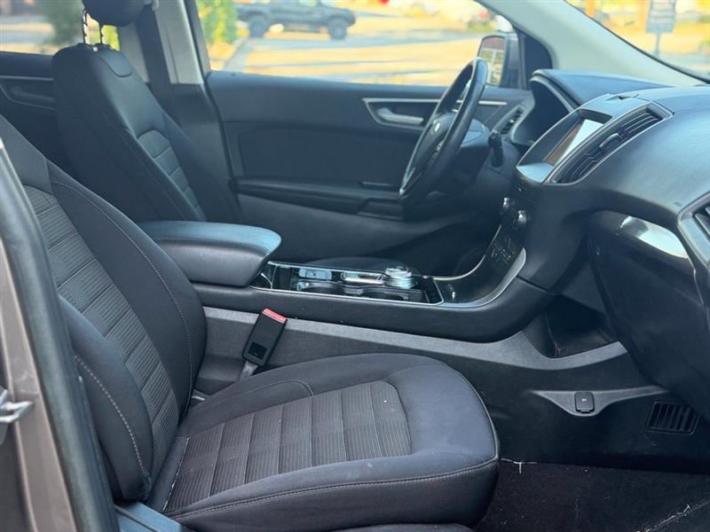 Ford Edge SEL FWD 2019