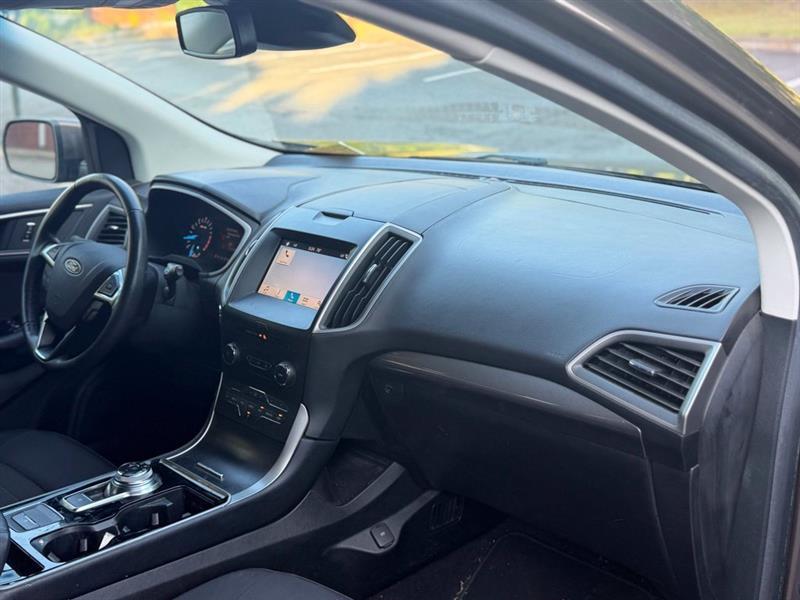 Ford Edge SEL FWD 2019