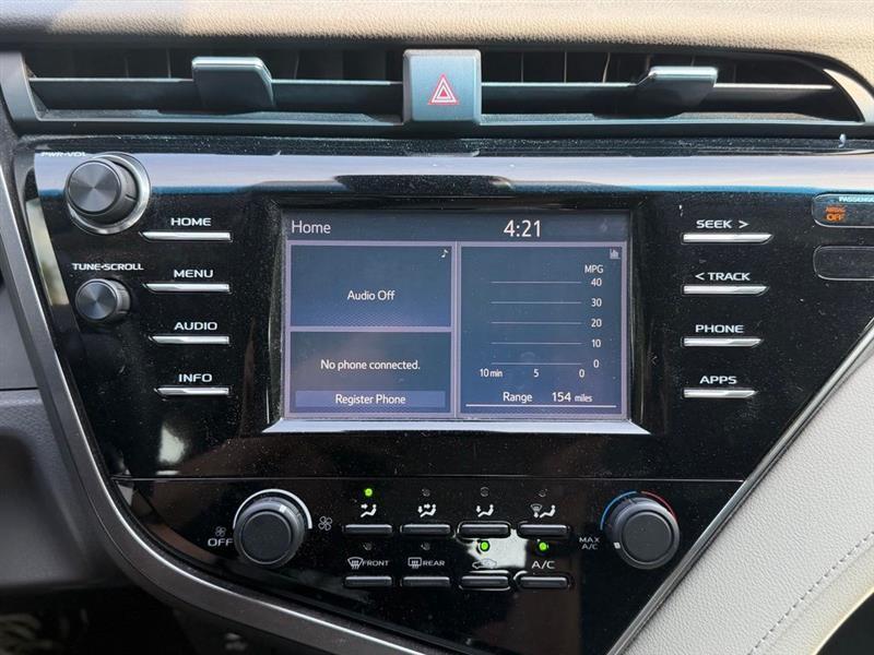 Toyota Camry XLE Auto (Natl) 2018