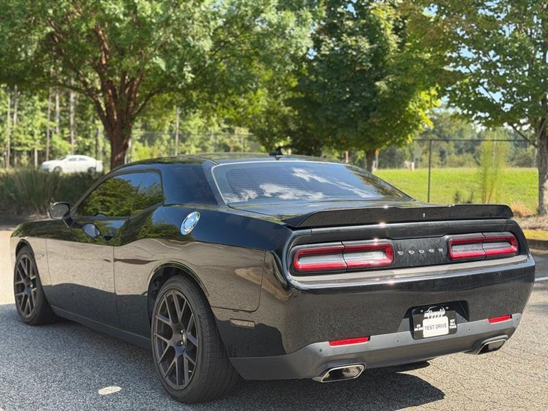 Dodge Challenger R/T Plus RWD 2018