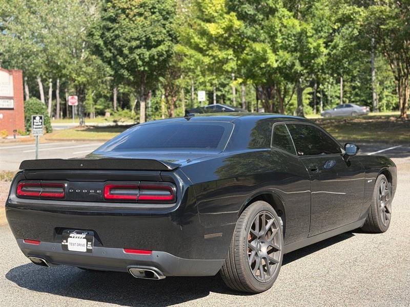 Dodge Challenger R/T Plus RWD 2018