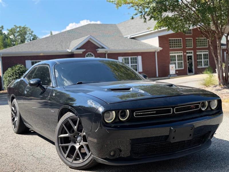 Dodge Challenger R/T Plus RWD 2018