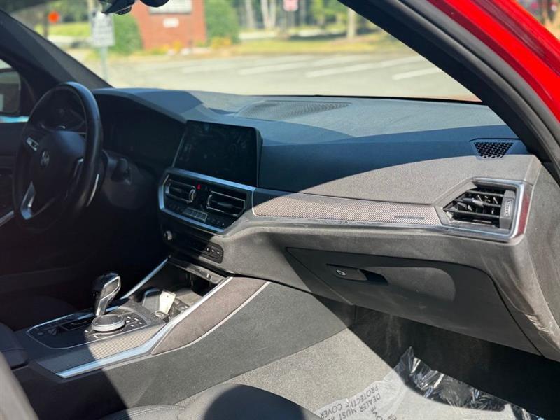 BMW 3 Series 330i xDrive Sedan North America 2021