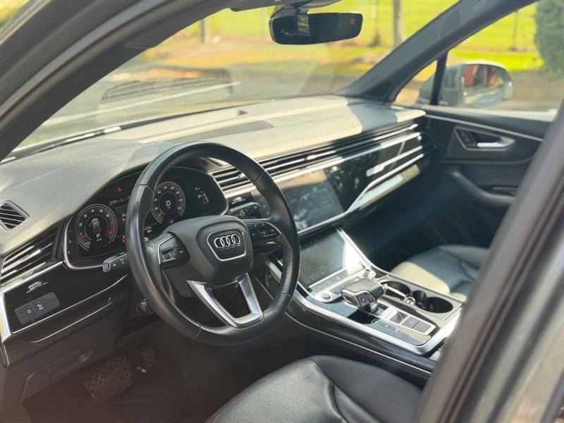 Audi Q7 Premium Plus 55 TFSI quattro 2021