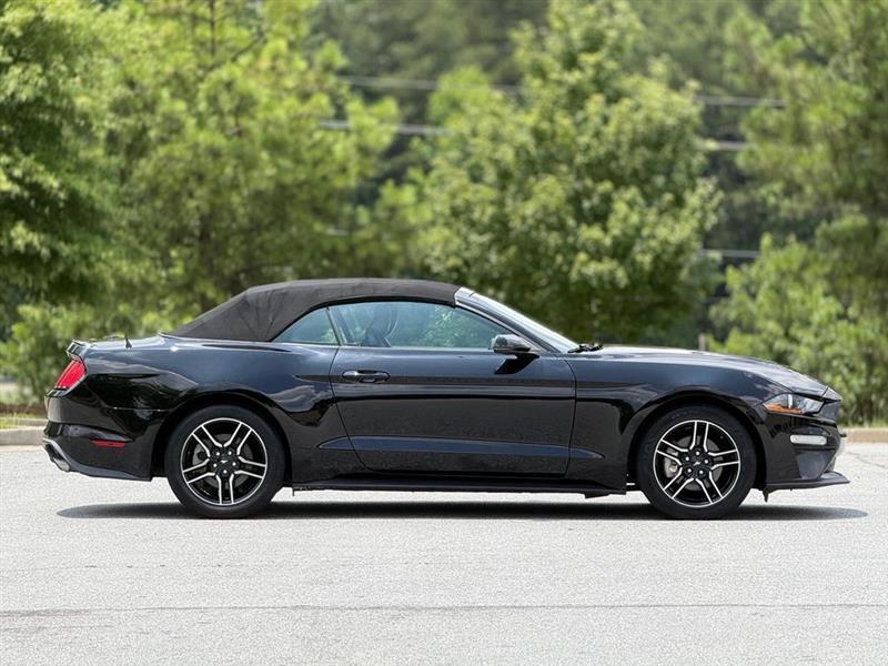 Ford Mustang EcoBoost Convertible 2019