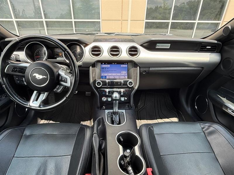 Ford Mustang EcoBoost Convertible 2019