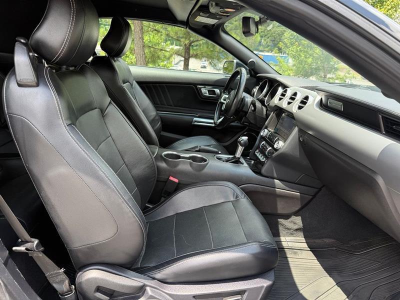Ford Mustang EcoBoost Convertible 2019