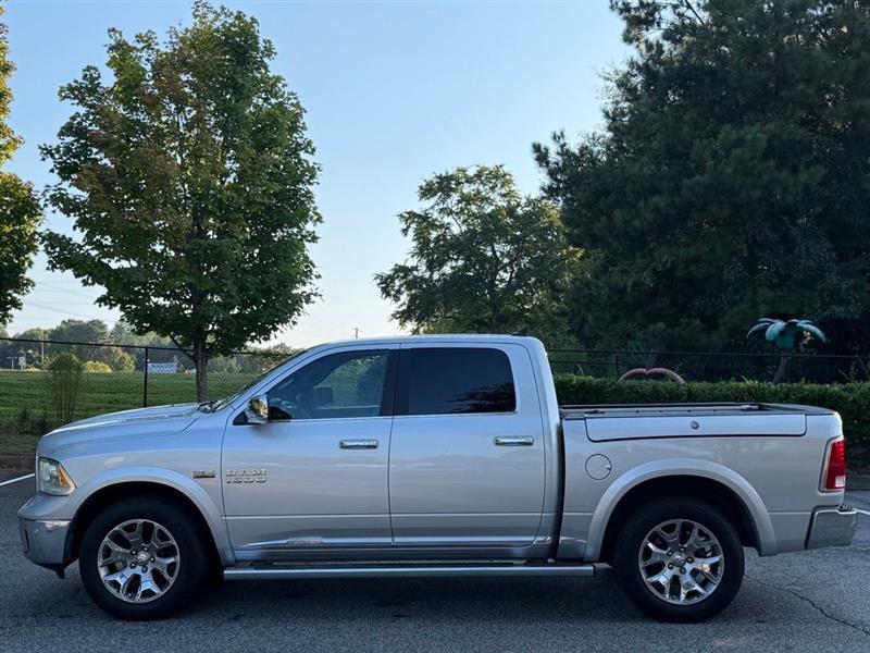 Ram 1500 photo 2