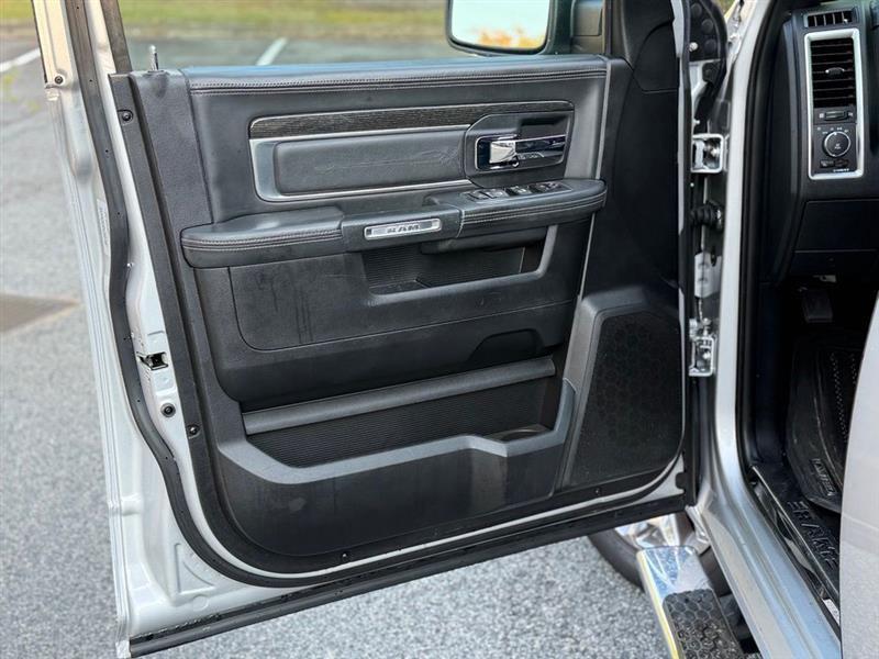 Ram 1500 photo 9