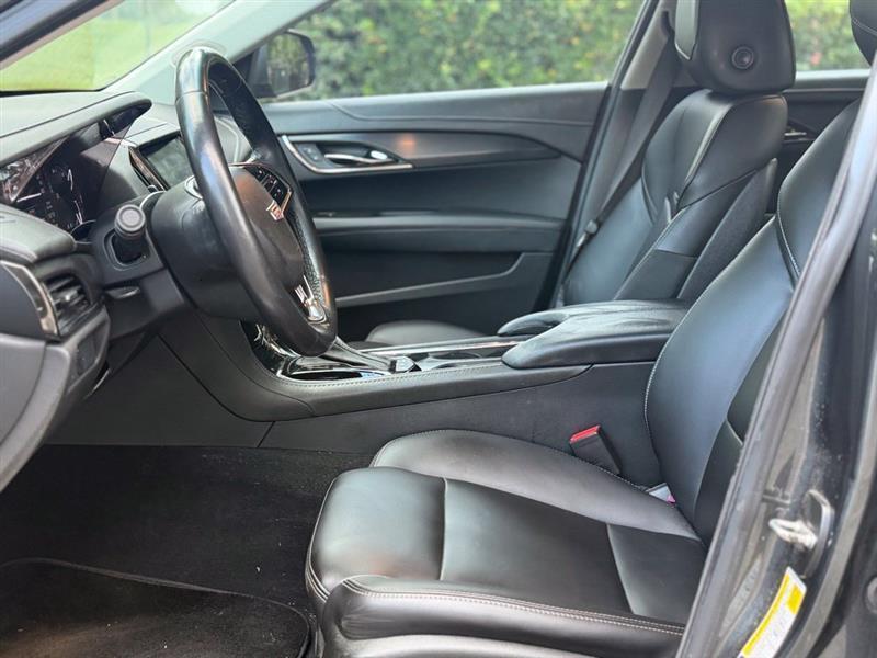 Cadillac ATS Sedan 4dr Sdn 2.0L RWD 2017