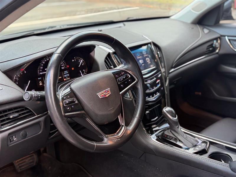 Cadillac ATS Sedan 4dr Sdn 2.0L RWD 2017