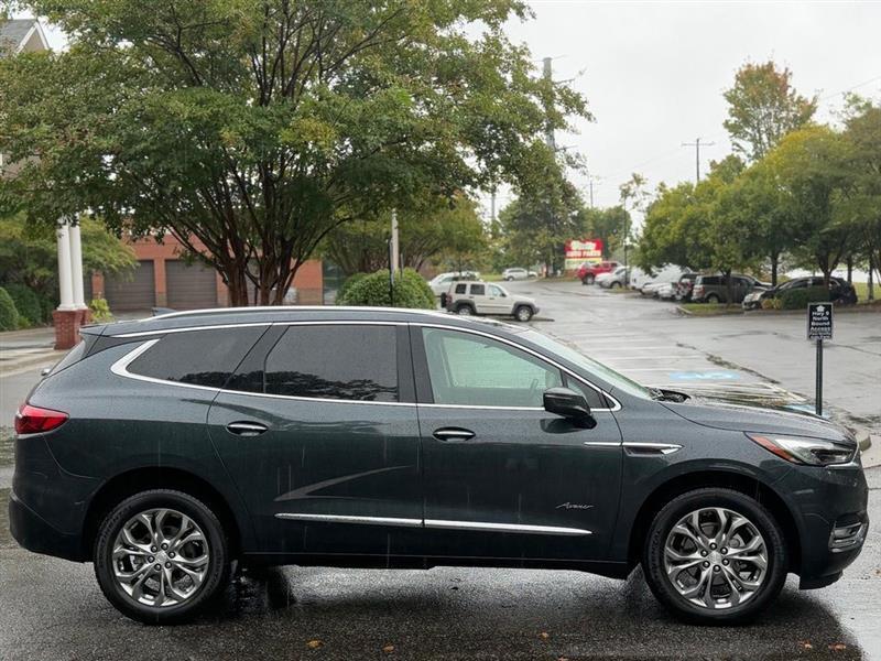 Buick Enclave FWD 4dr Avenir 2019