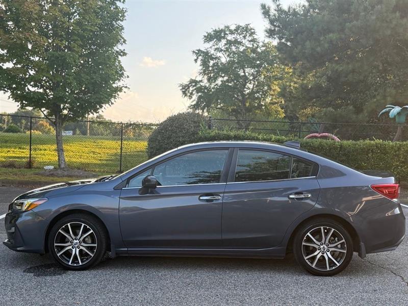 Subaru Impreza photo 2