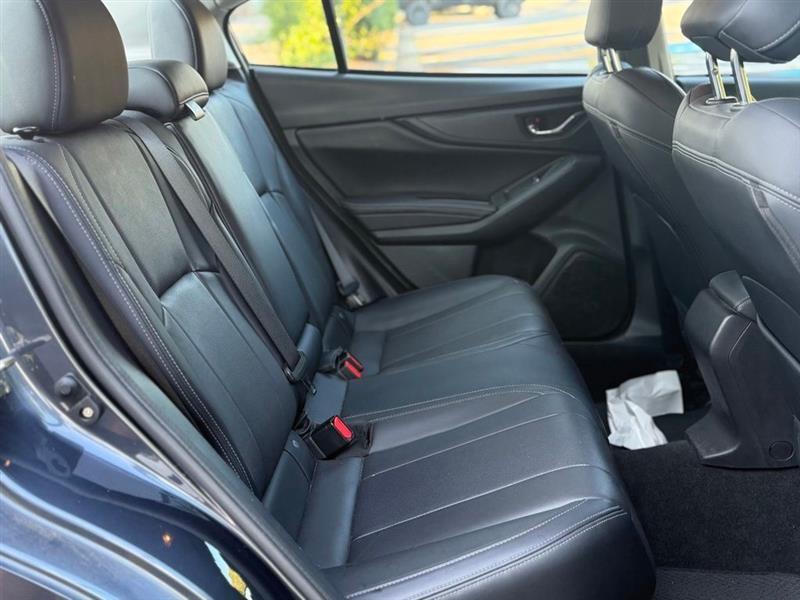 Subaru Impreza photo 16