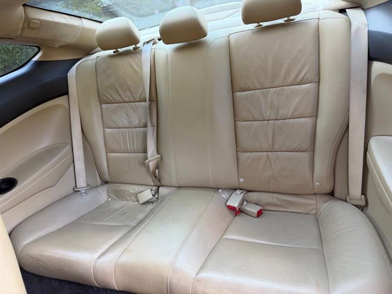Honda Accord photo 16