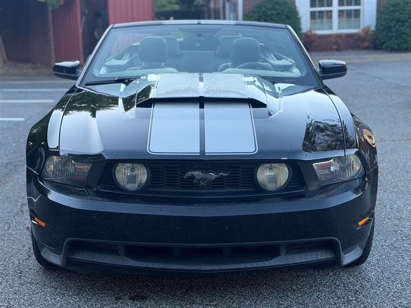 Ford Mustang photo 7