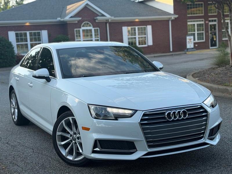 Audi A4 photo 8