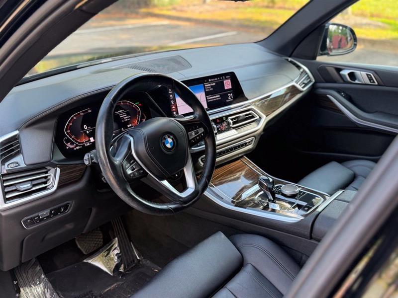 BMW X5 photo 11