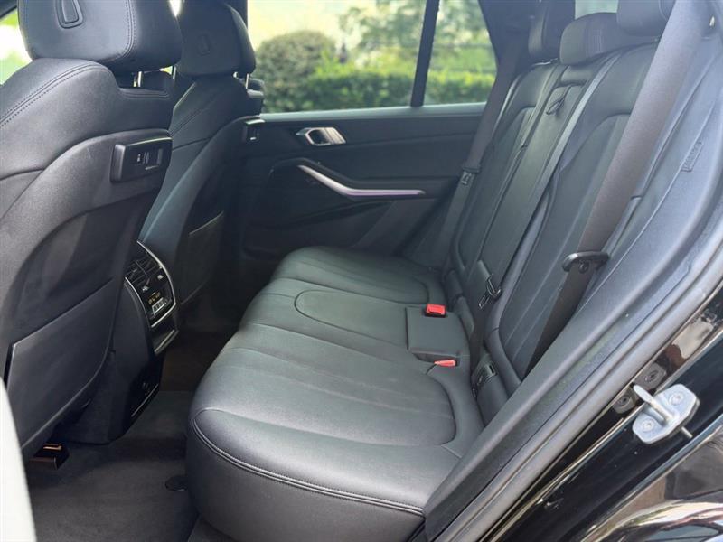 BMW X5 photo 13