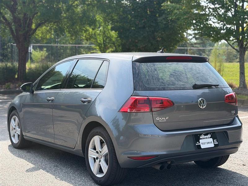 Volkswagen Golf photo 3