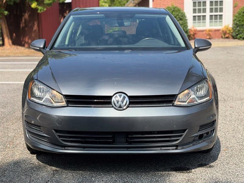 Volkswagen Golf photo 8