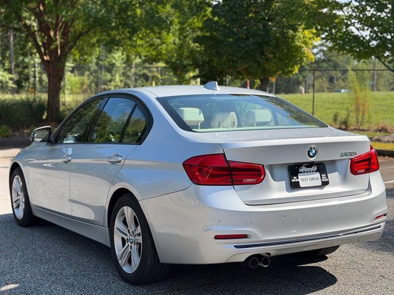 BMW 3 Series 4dr Sdn 328i RWD South Africa SULEV 2016