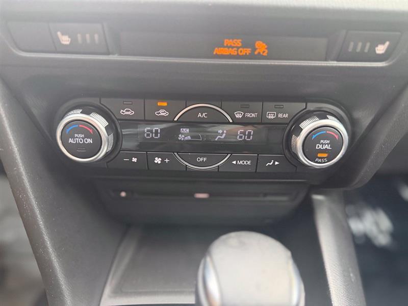 Mazda MAZDA3 4dr Sdn Auto s Touring 2014