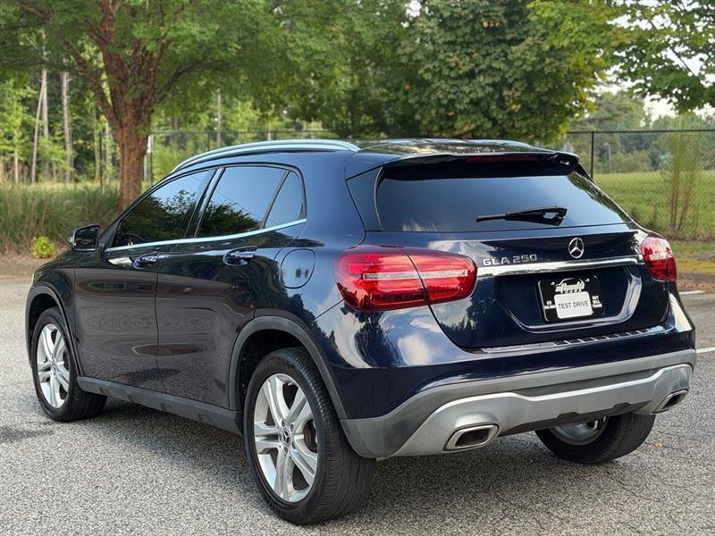 Mercedes-Benz GLA GLA 250 SUV 2019