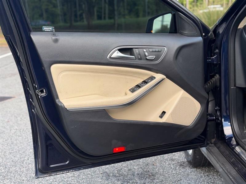 Mercedes-Benz GLA GLA 250 SUV 2019