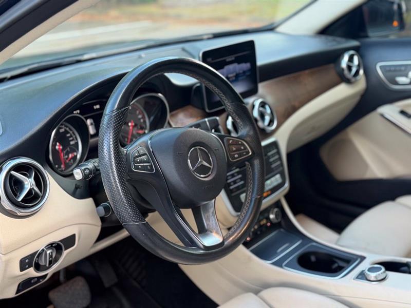 Mercedes-Benz GLA GLA 250 SUV 2019