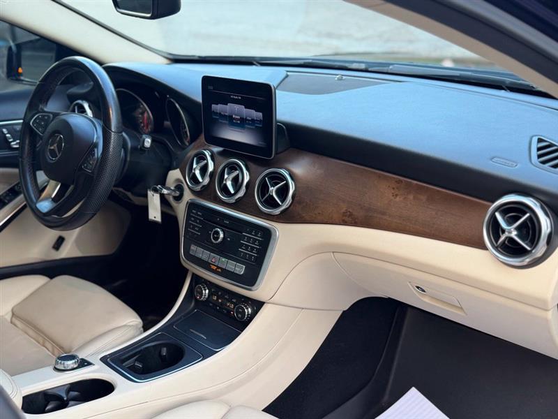 Mercedes-Benz GLA GLA 250 SUV 2019