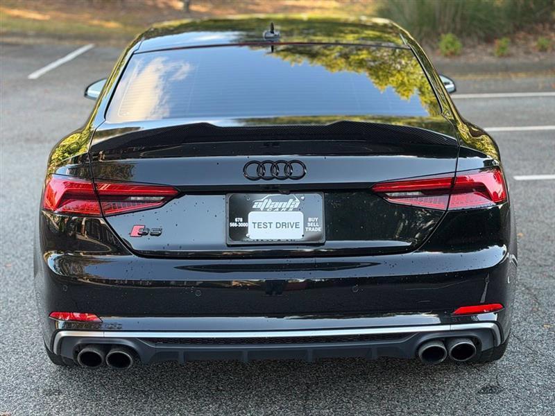 Audi S5 photo 4