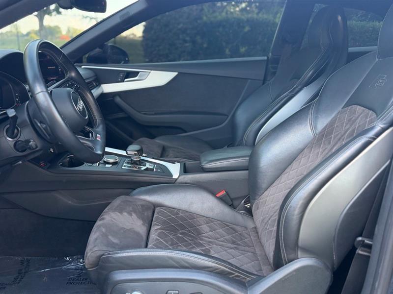 Audi S5 photo 10