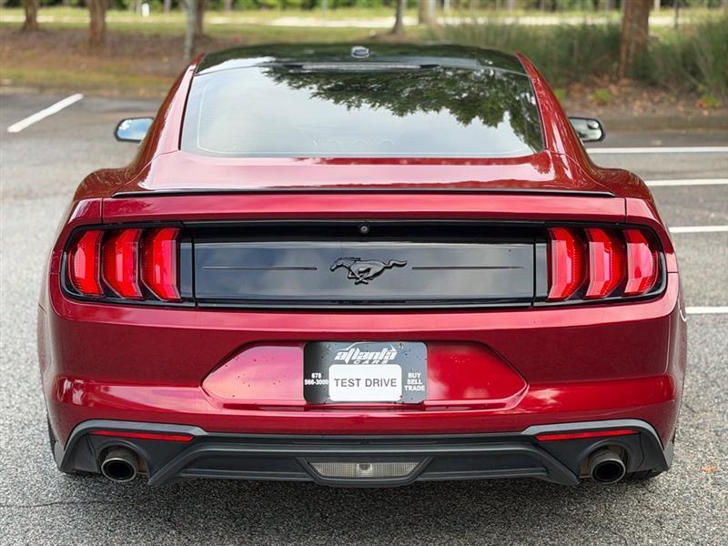 Ford Mustang EcoBoost Fastback 2019