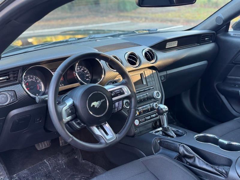 Ford Mustang 2dr Fastback V6 2016