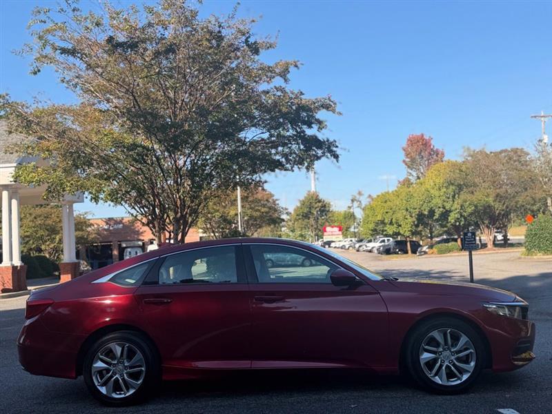 Honda Accord Sedan LX 1.5T CVT 2018