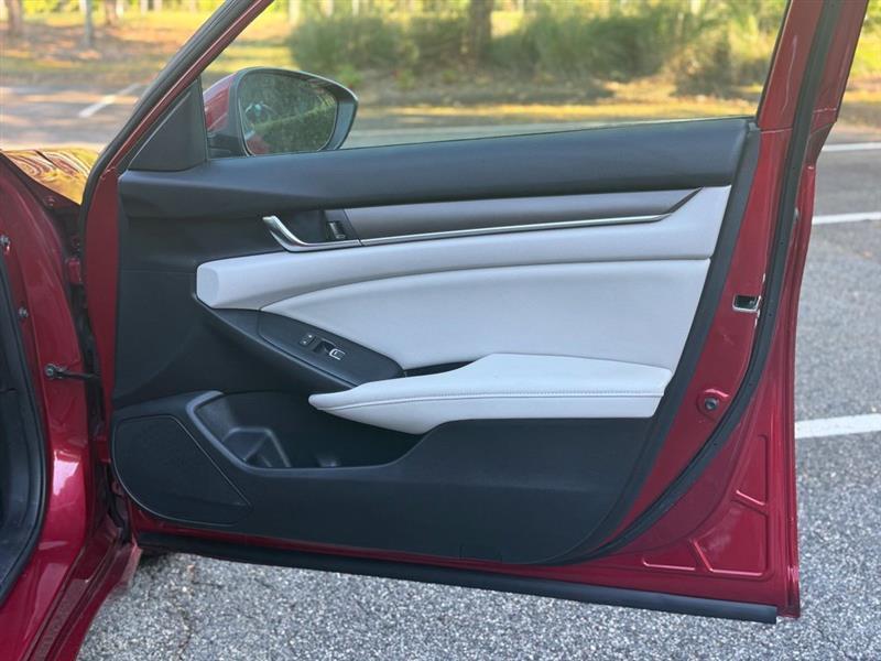 Honda Accord Sedan LX 1.5T CVT 2018