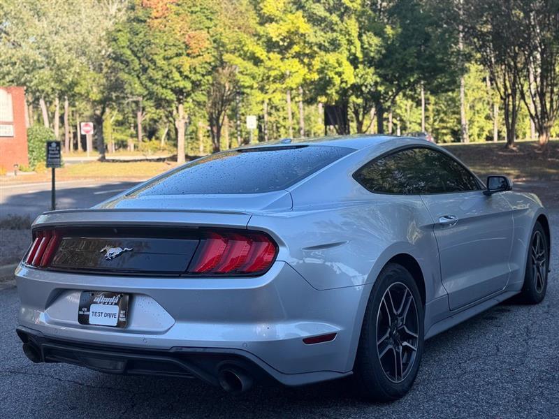 Ford Mustang EcoBoost Fastback 2019
