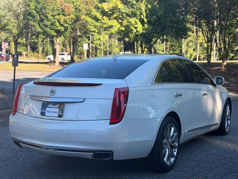 Cadillac XTS photo 5