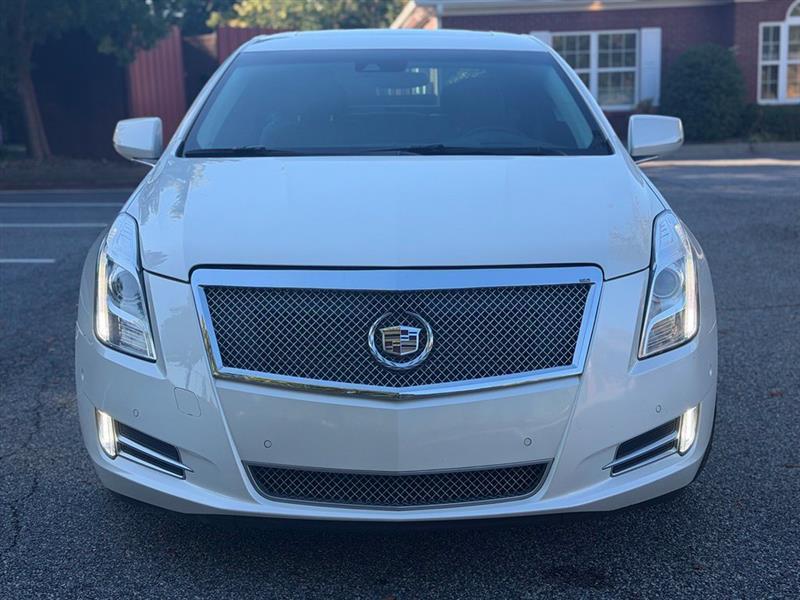 Cadillac XTS photo 7