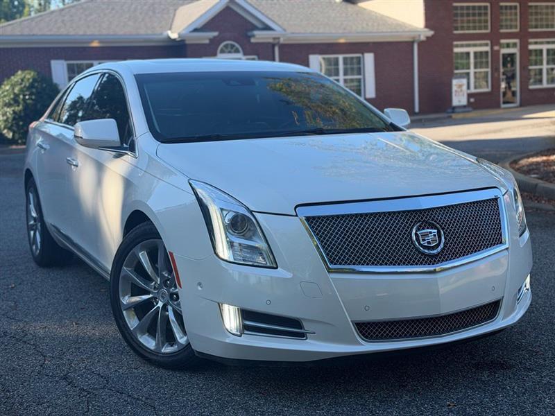 Cadillac XTS photo 8
